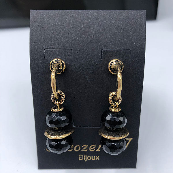 black onyx earrings yellow gold