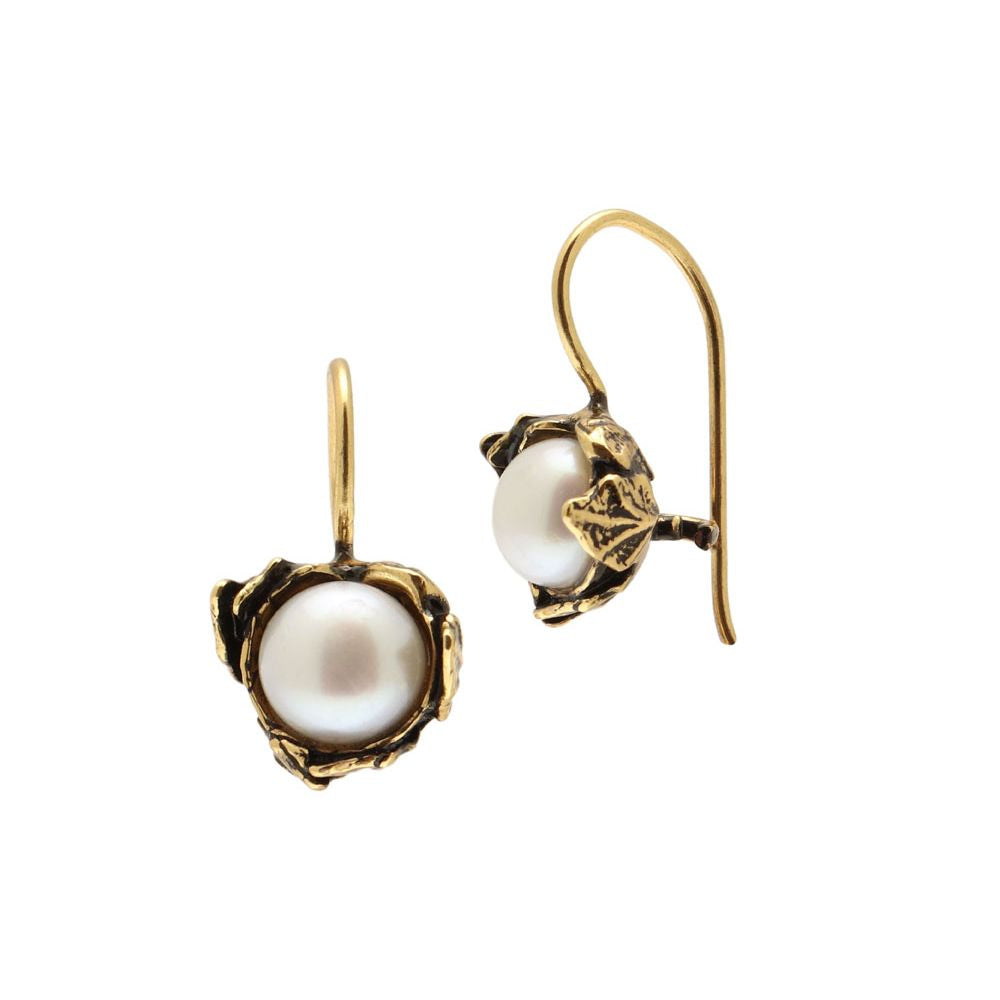 large pearl earrings