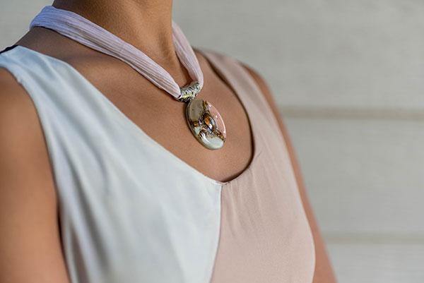 athenas necklace light pink beige on a chiffon scarf - JOYasForYou