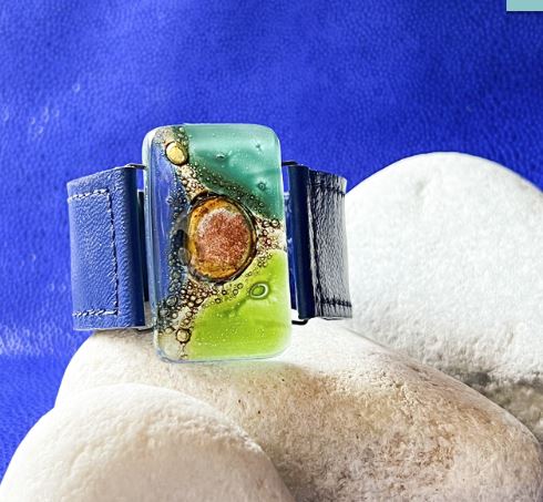 Cristalida Leather Bracelet / 1.1 Inches, 3 Cm / Gift Idea