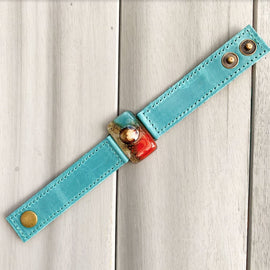 Cristalida Bright Fused Glass Leather Bracelet