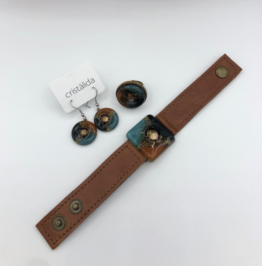 Cristalida Jewelry Set / Ring, Earrings, Bracelet / Brown