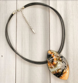 Cristalida Leaf Pendant / Indiana