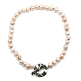 Habana Paris Short  Pink Baroque Pearls Necklace
