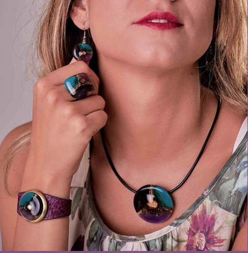 paris bracelet purple emerald black