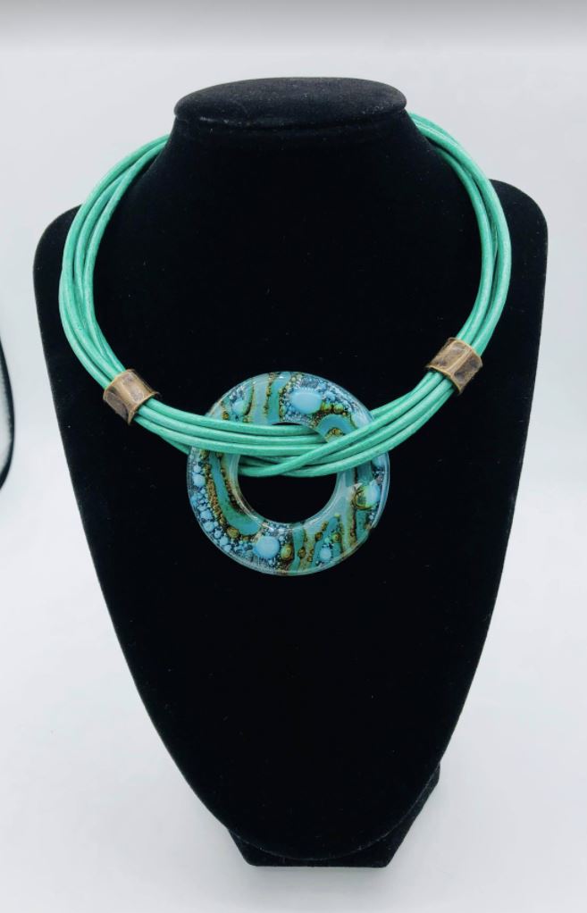 Cristalida Green Large Pendant Short Necklace / Arya - 0